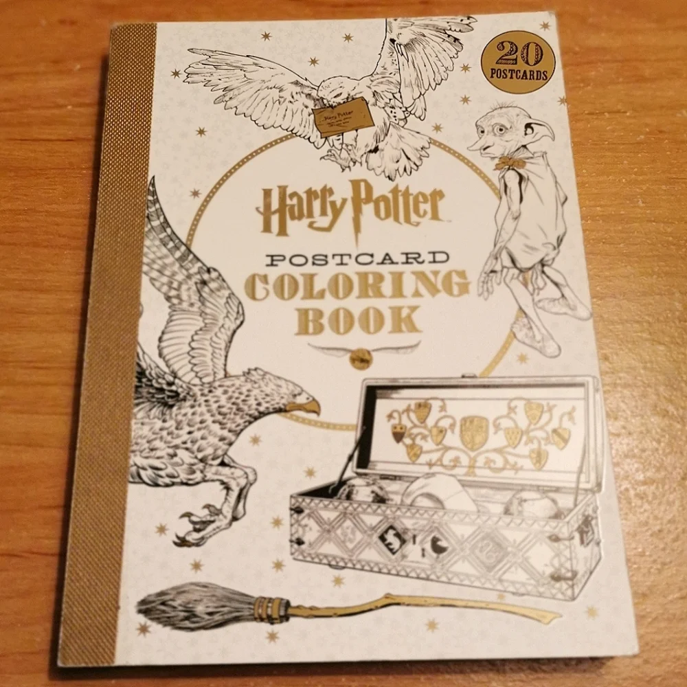 Harry Potter Postcard/Colouring Book - Picture 1 of 6